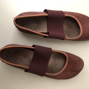 Camper mary jane style shoe 38